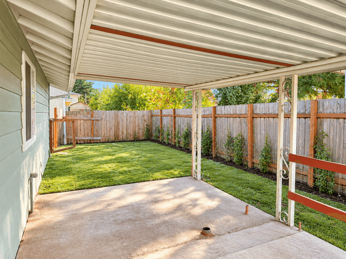Philomath House: 2136 Main St #A