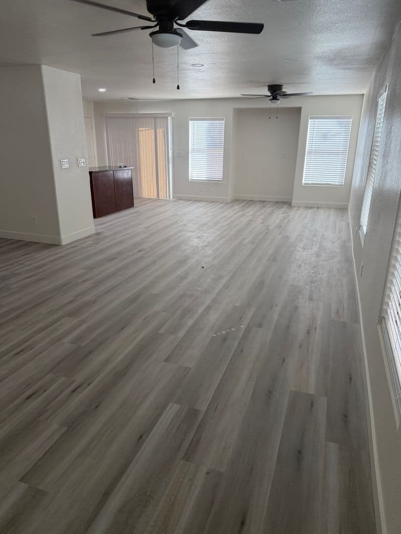 North Las Vegas House: 3413 Edinboro Ridge Ave