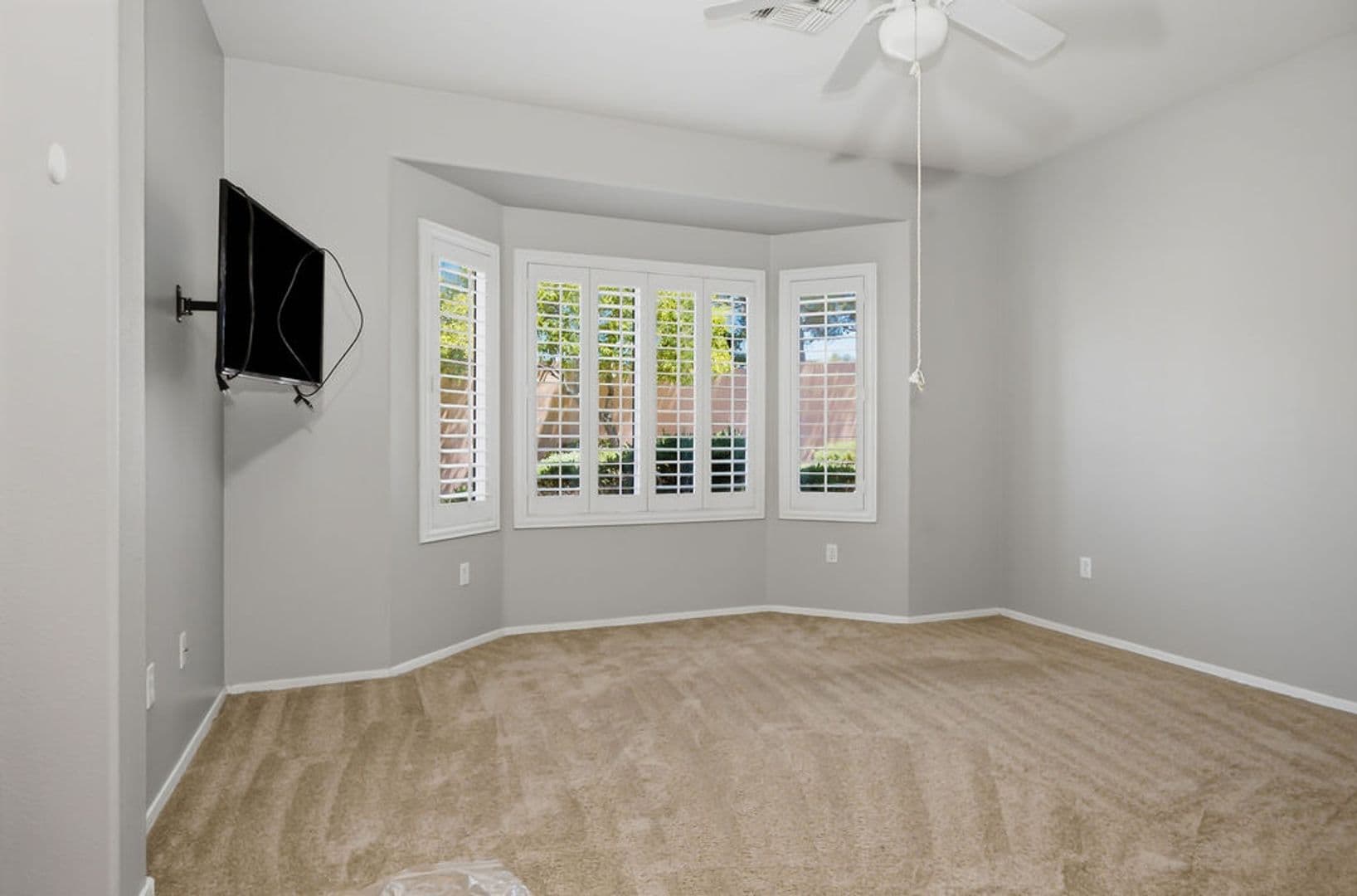 Henderson House: 2517 Springville Way