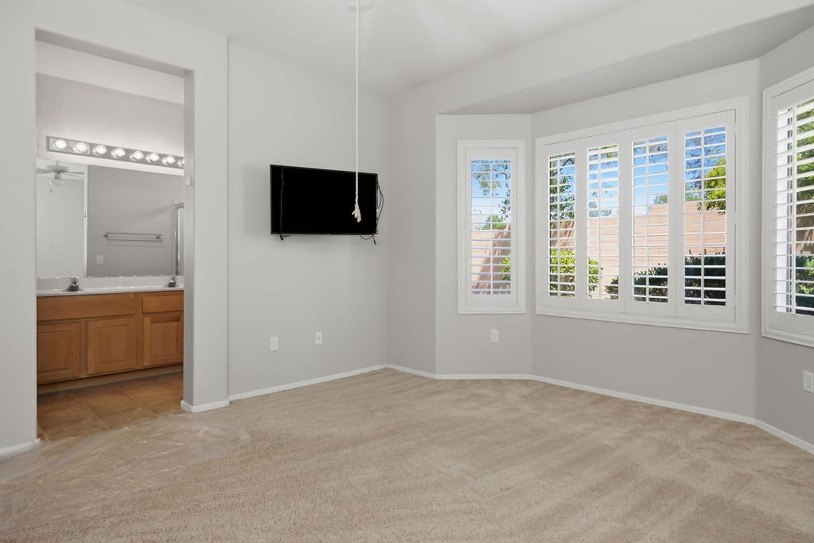 Henderson House: 2517 Springville Way