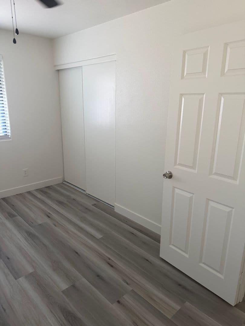 North Las Vegas House: 3413 Edinboro Ridge Ave