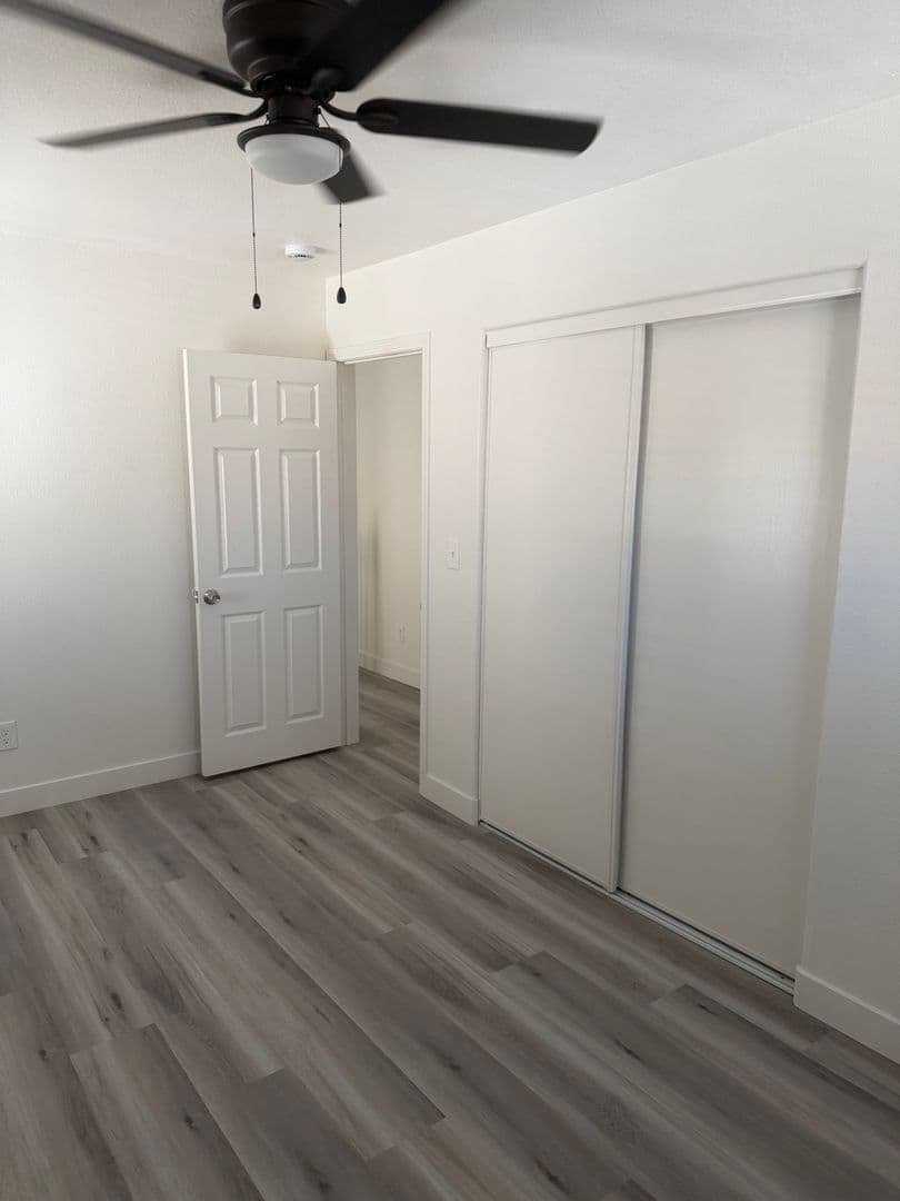 North Las Vegas House: 3413 Edinboro Ridge Ave
