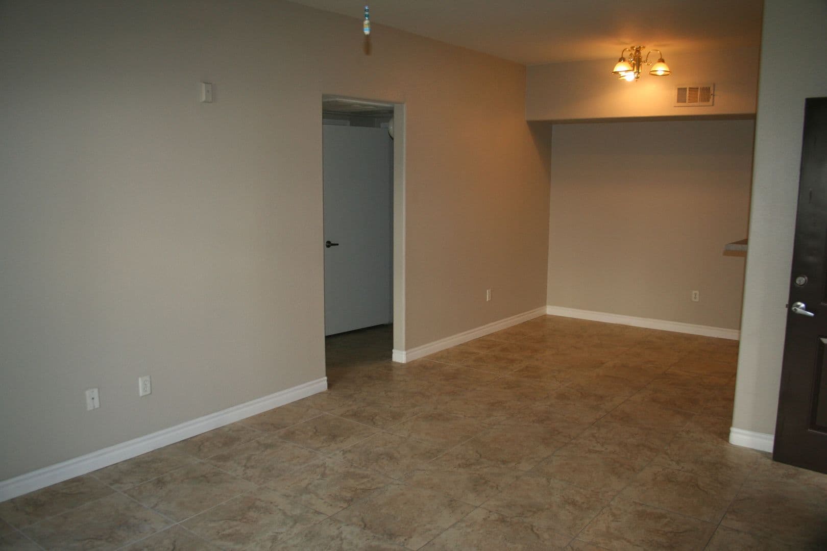 Las Vegas House: 7255 W Sunset Rd #1021