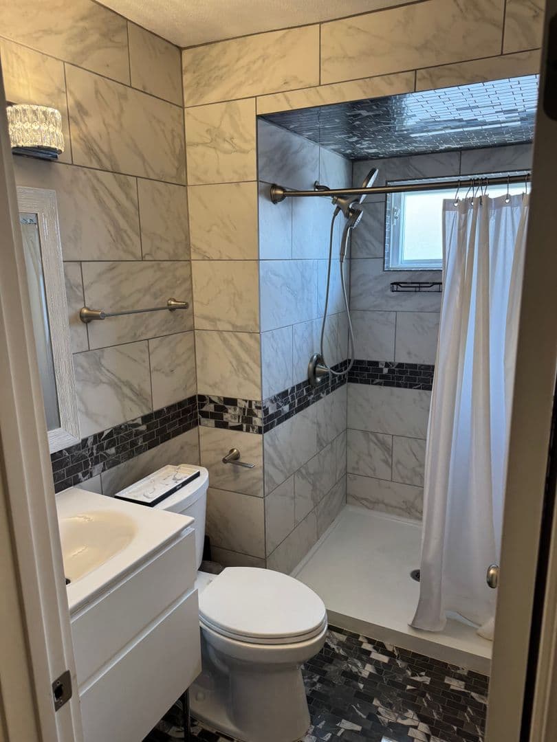 Las Vegas Apartment: 1016 Bracken Ave