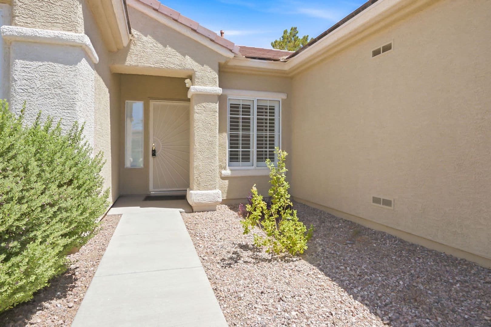 Henderson House: 2517 Springville Way