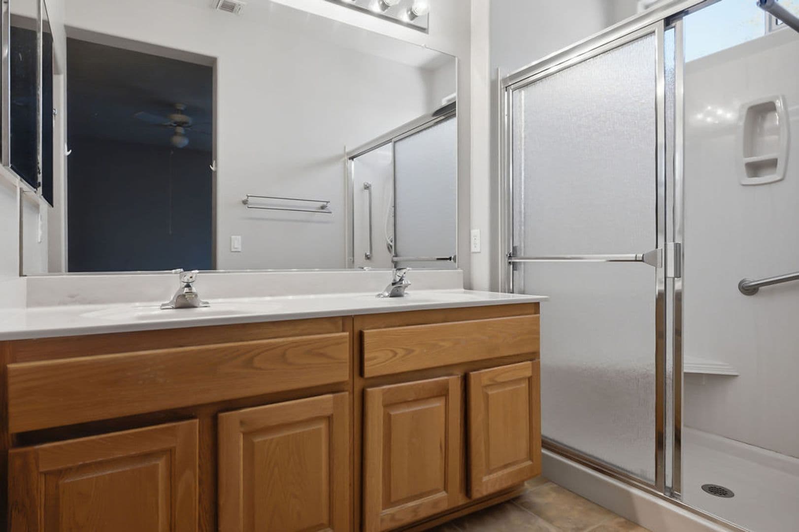 Henderson House: 2517 Springville Way