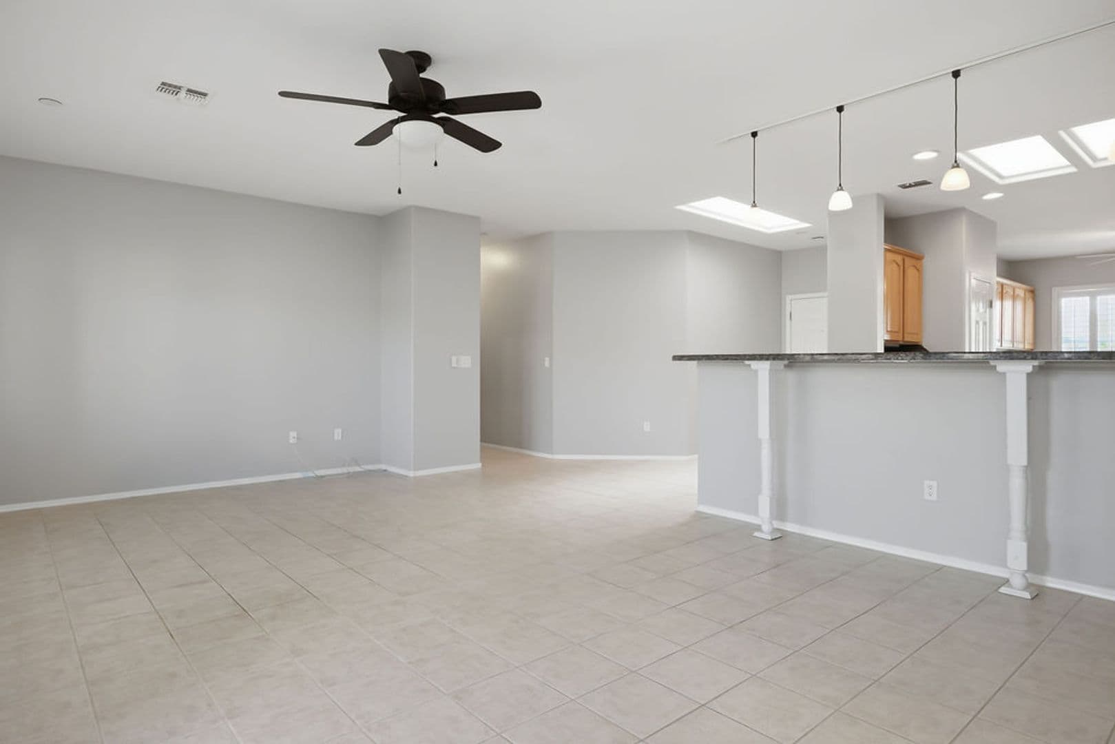 Henderson House: 2517 Springville Way