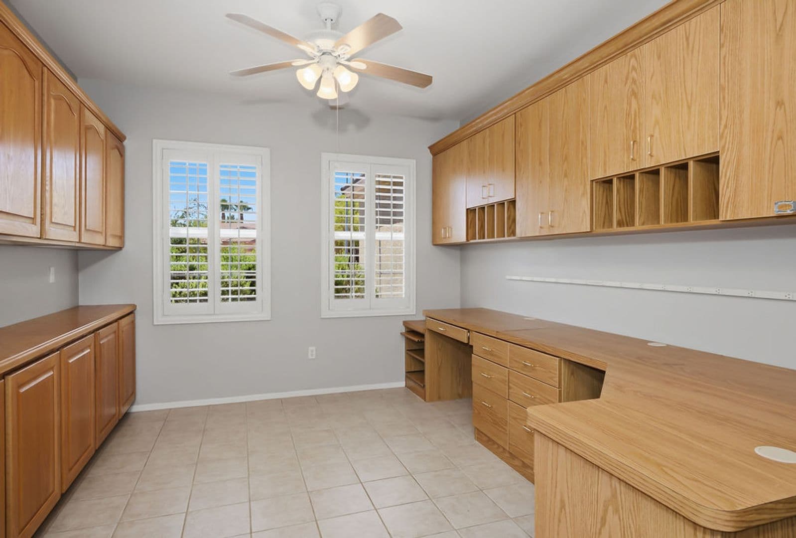 Henderson House: 2517 Springville Way