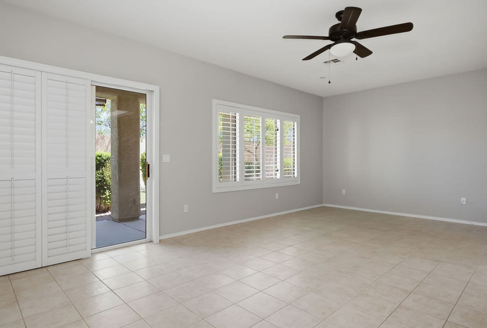 Henderson House: 2517 Springville Way
