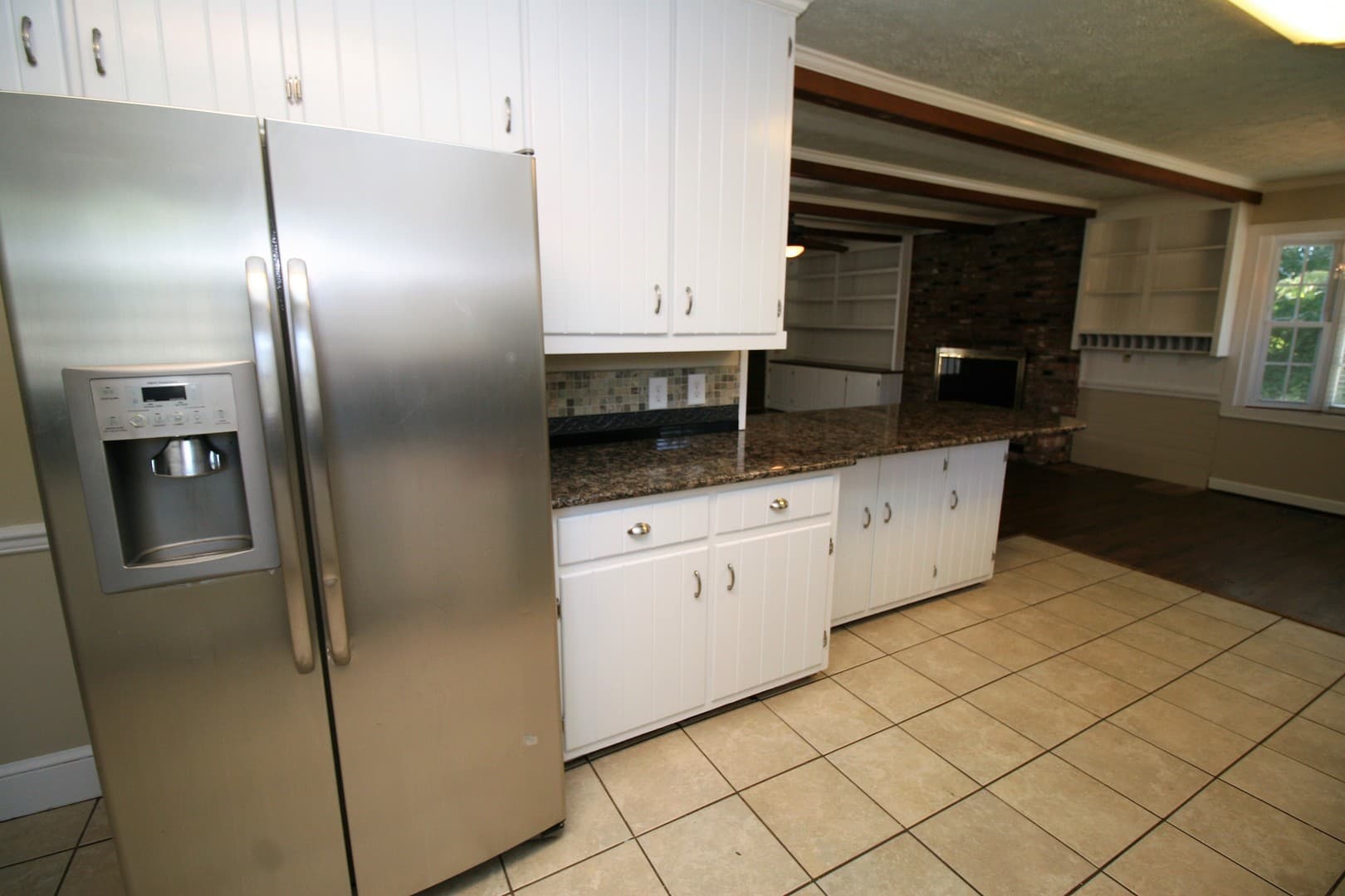 Fayetteville House: 2515 Fort Bragg Road