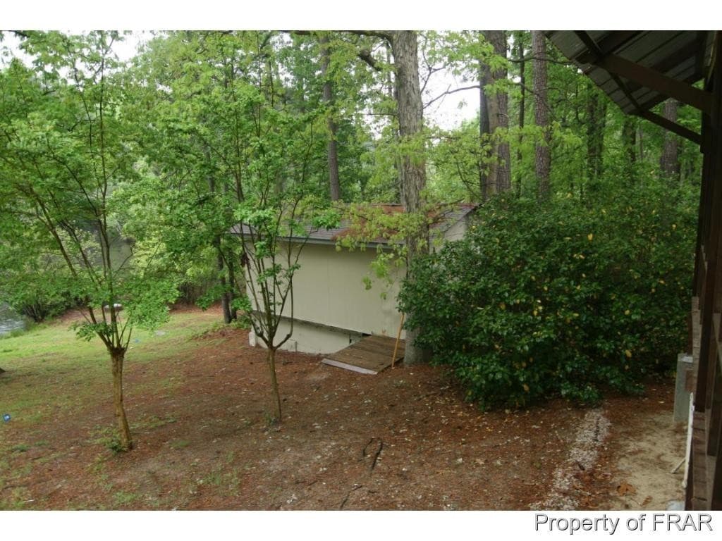 Fayetteville House: 246 Bayfield Loop