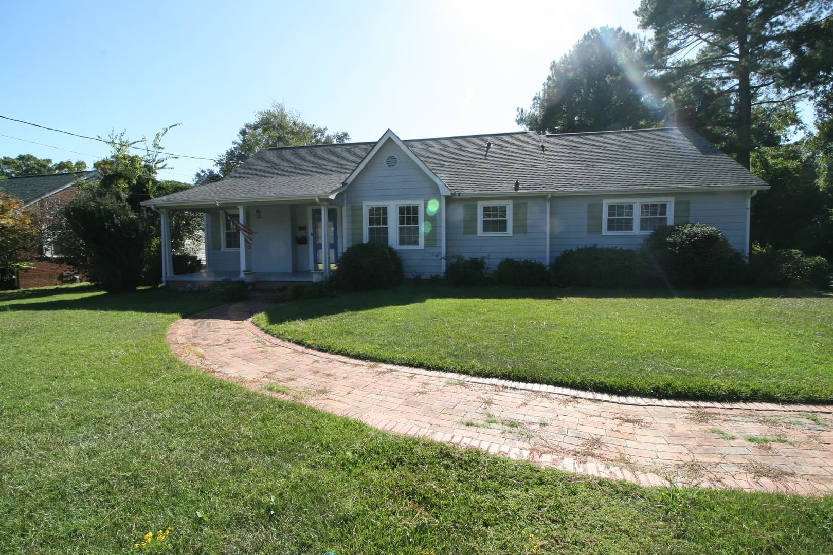 Fayetteville House: 2515 Fort Bragg Road