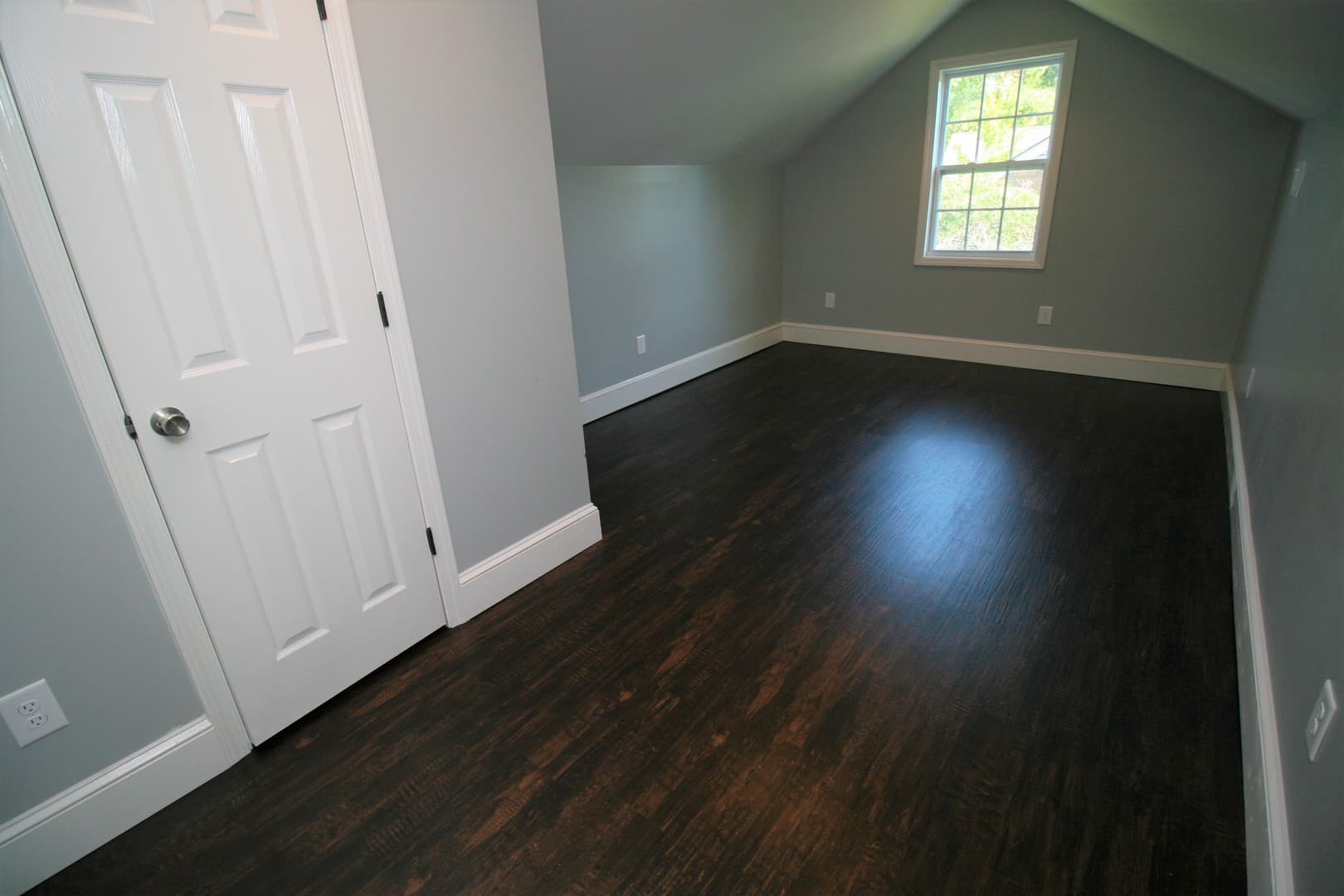 Fayetteville House: 2515 Fort Bragg Road