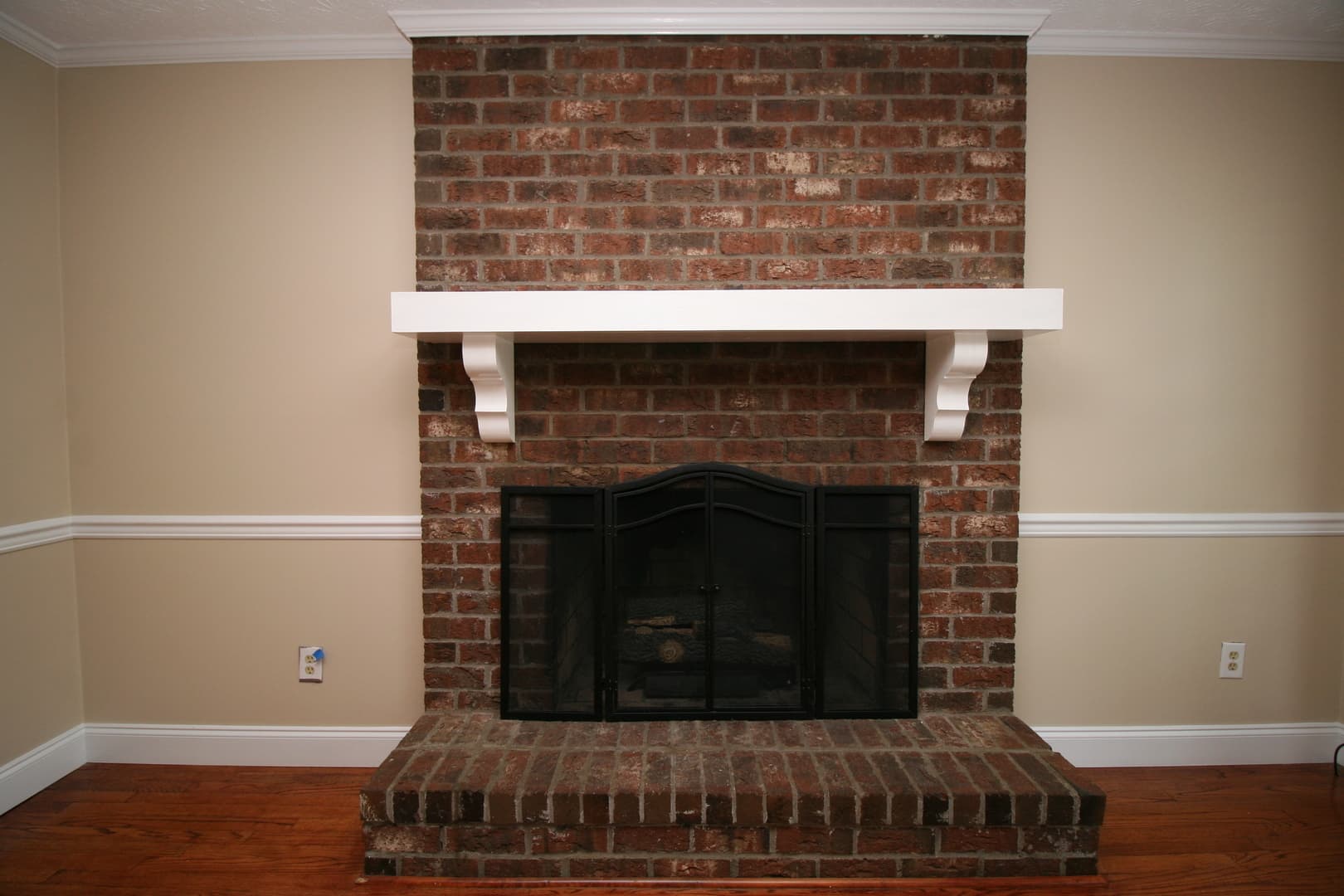 Fayetteville House: 5817 Badin Court