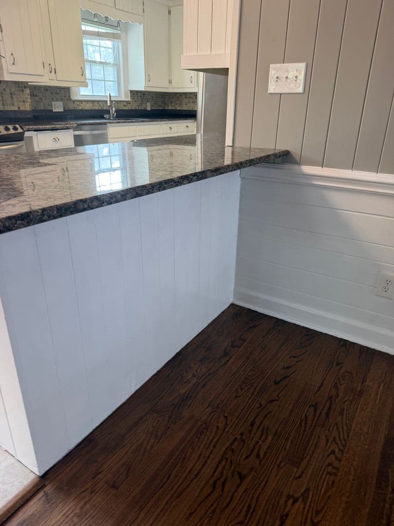 Fayetteville House: 2515 Fort Bragg Road