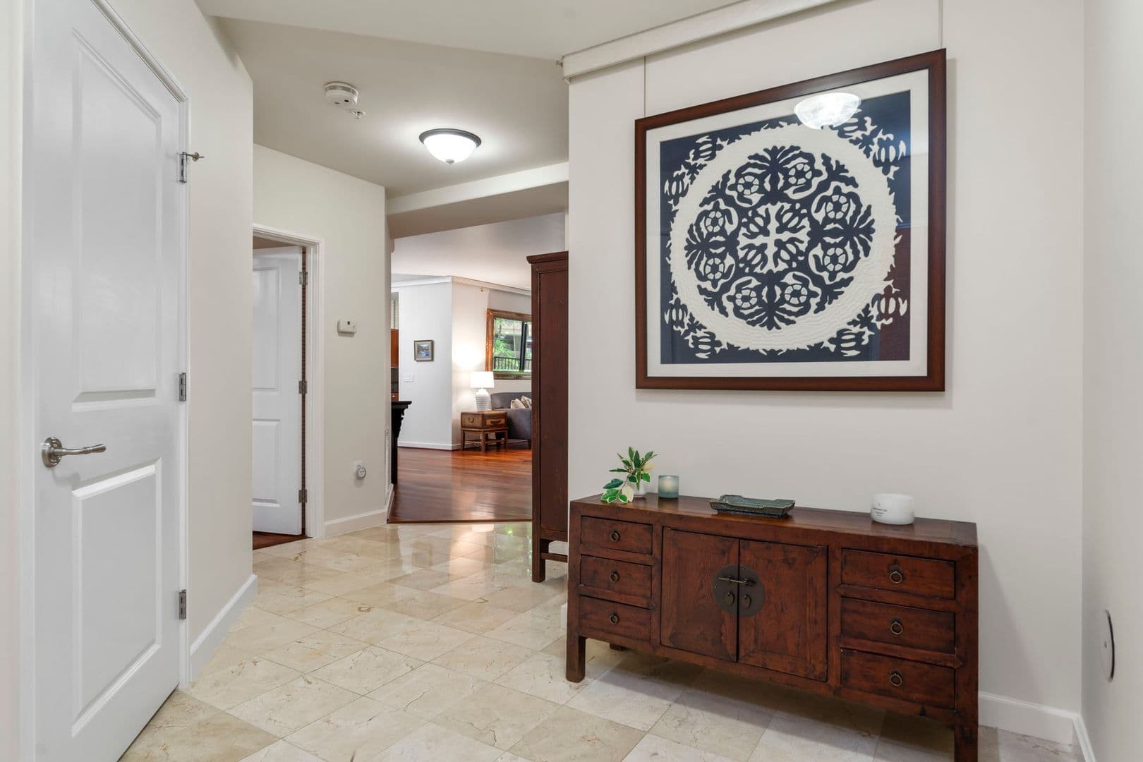 Honolulu Apartment: 343 Hobron Lane L103