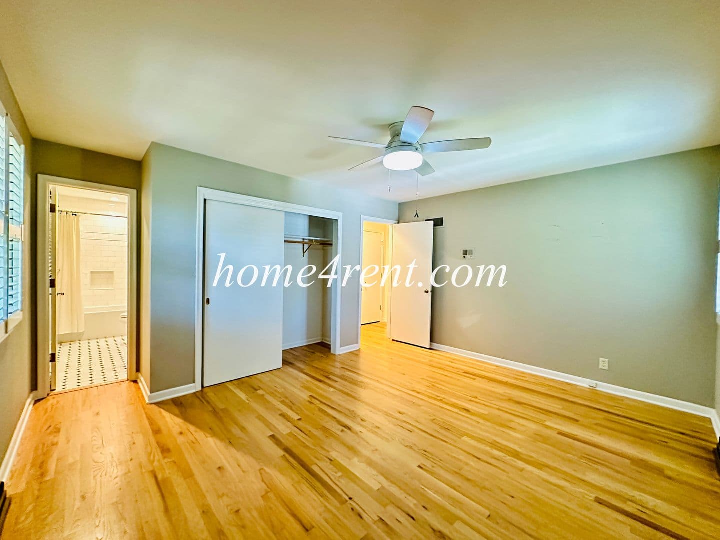 Kansas City House: 11131 Wornall Rd