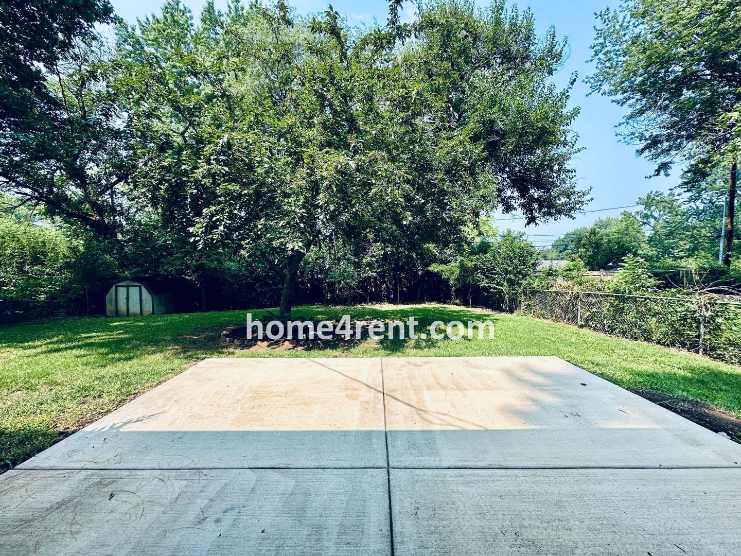 Prairie Village House: 7832 Rosewood Ln