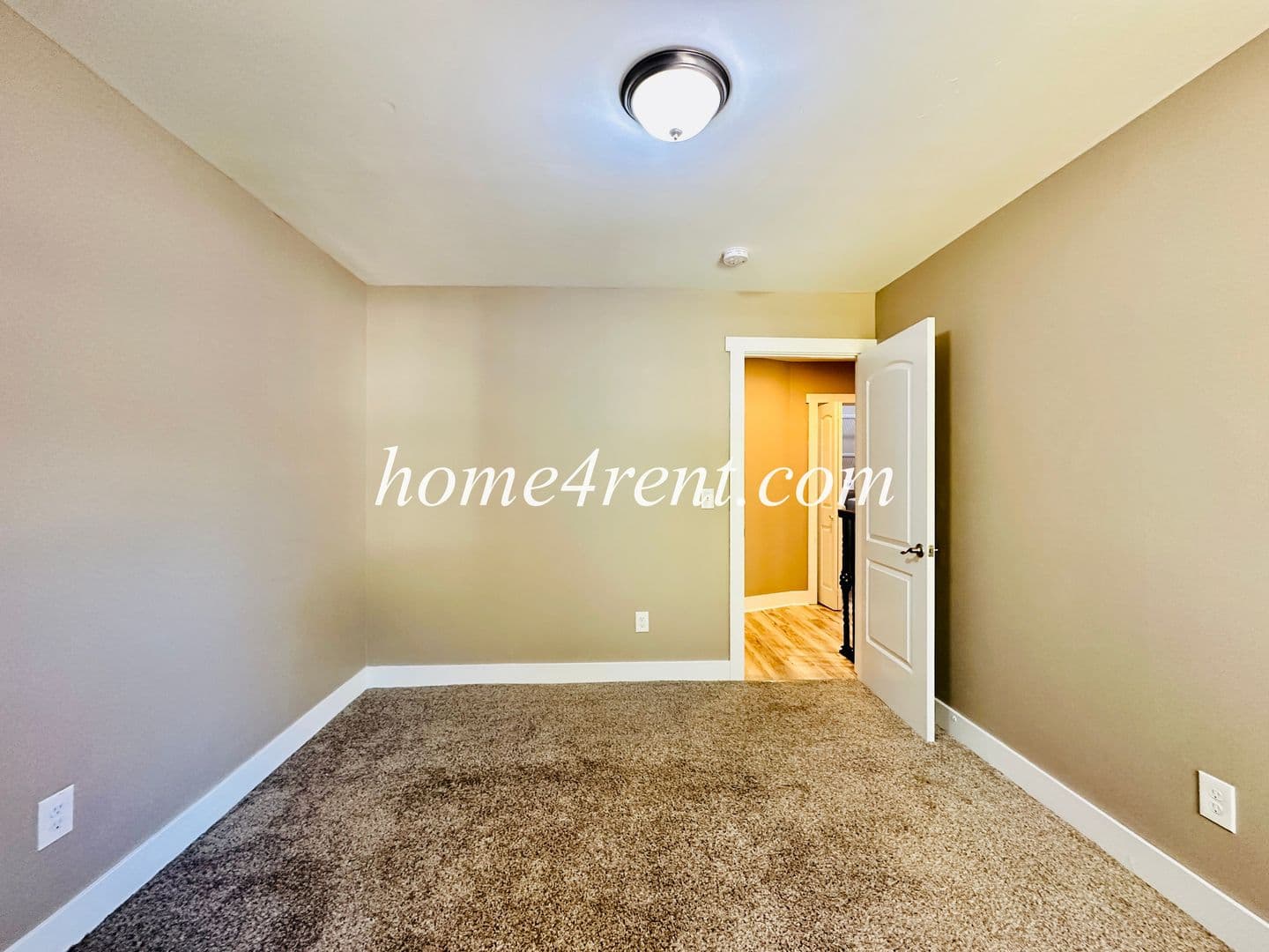 Lenexa House: 15125 W 84th St