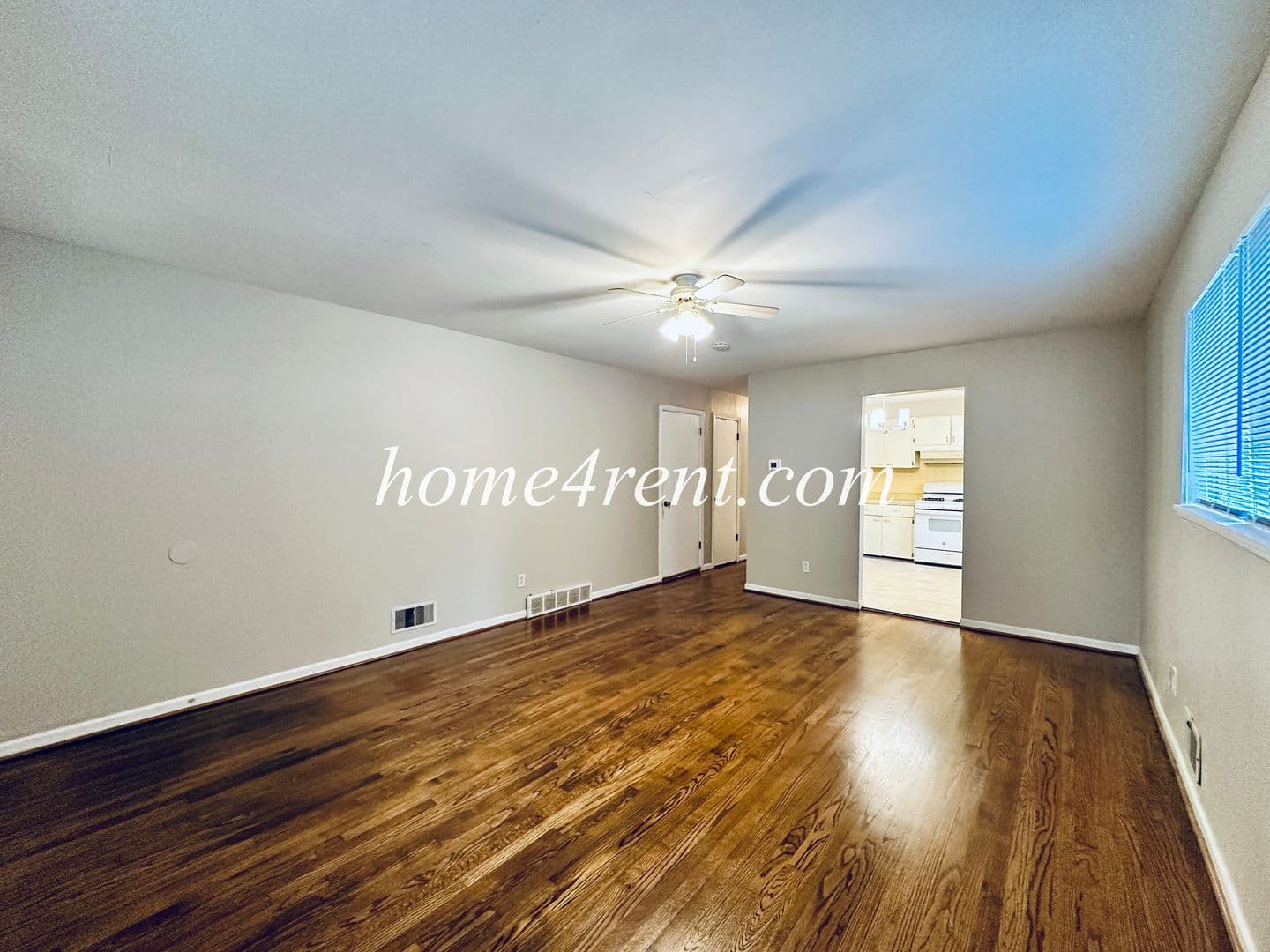 Kansas City House: 7831 Main St