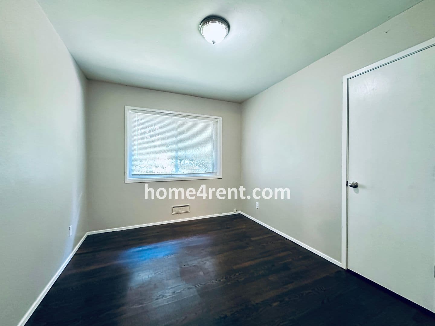 Prairie Village House: 7832 Rosewood Ln