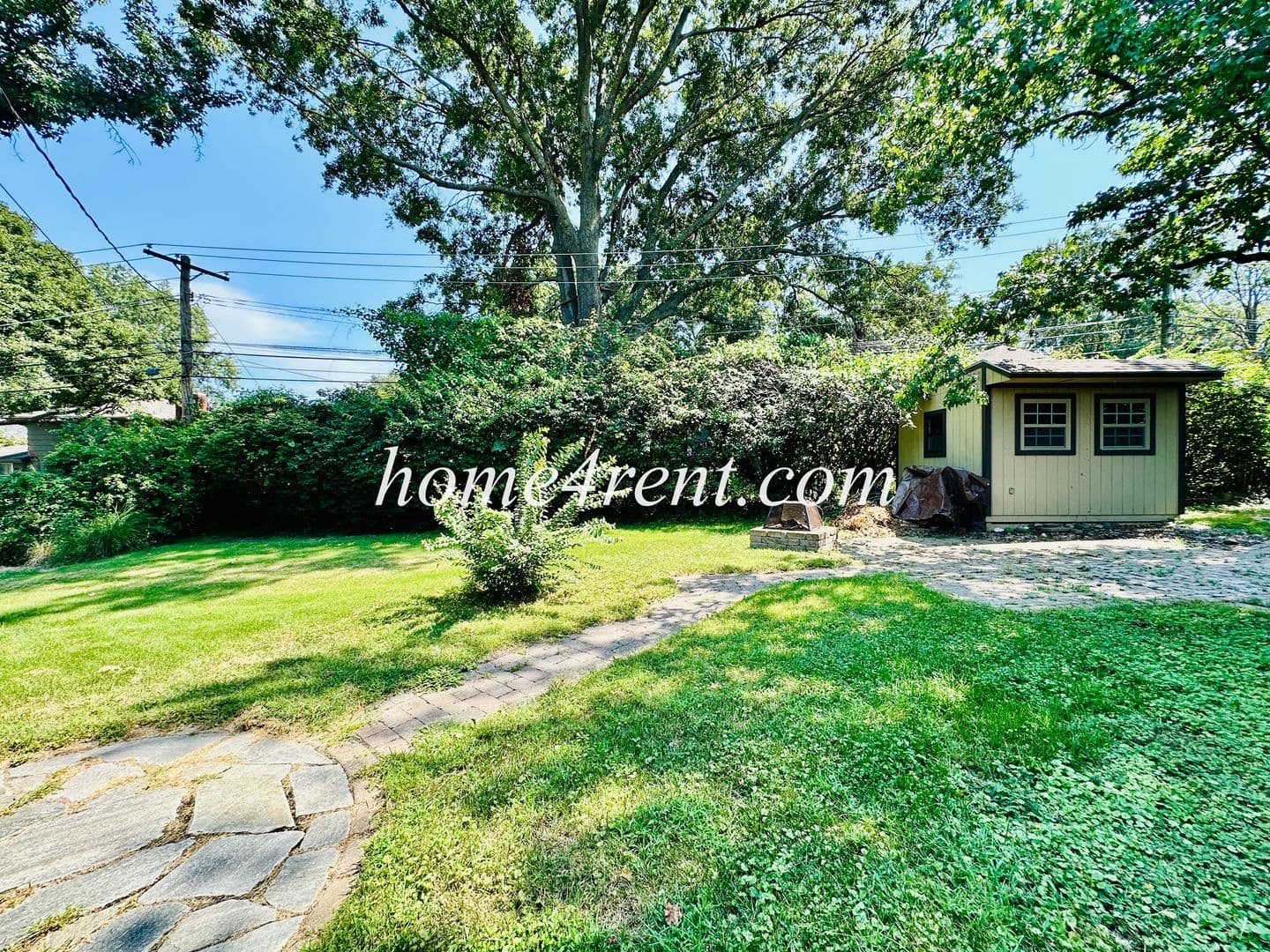 Kansas City House: 11131 Wornall Rd