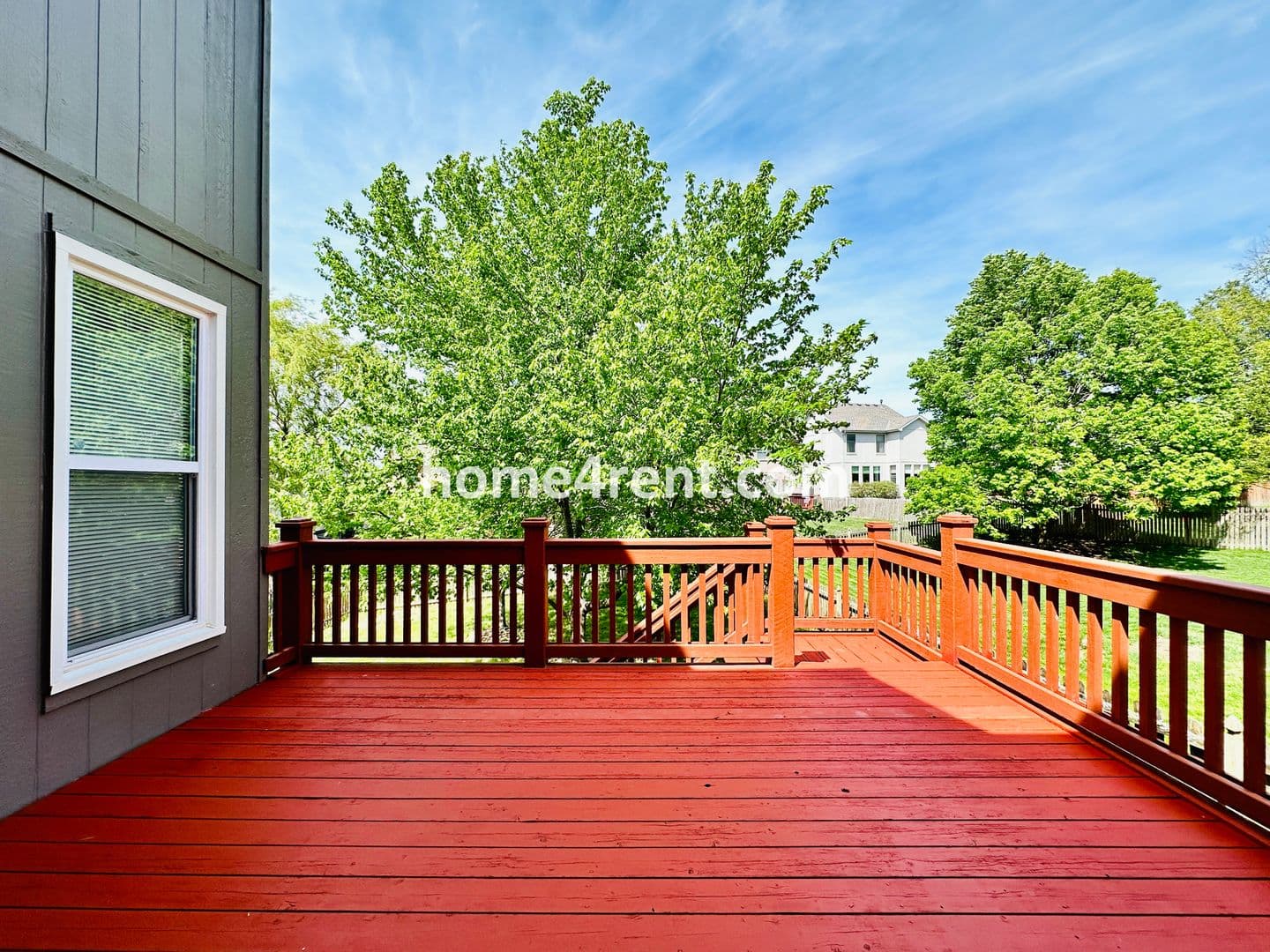 Overland Park House: 8102 W 144th Pl