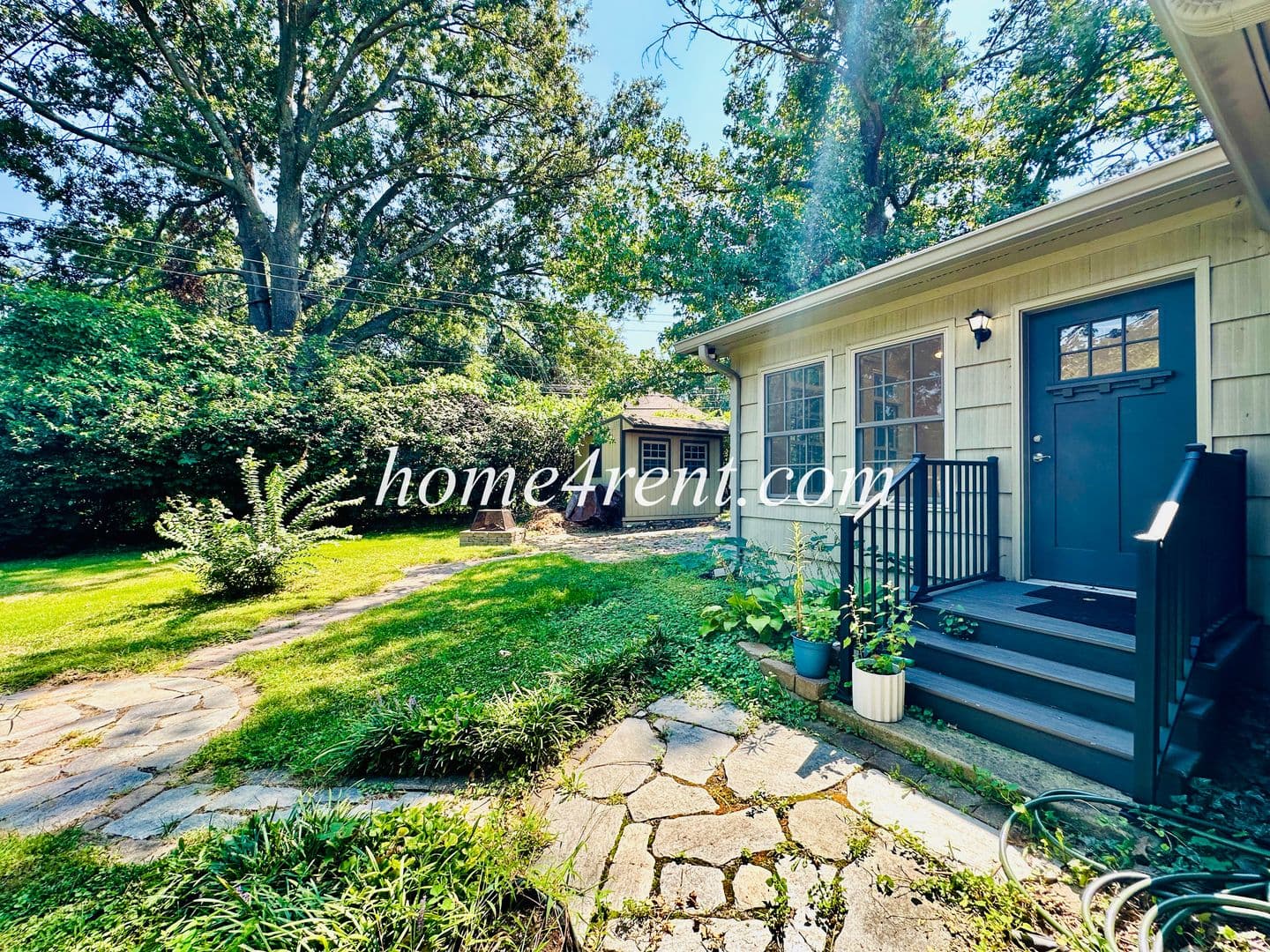 Kansas City House: 11131 Wornall Rd