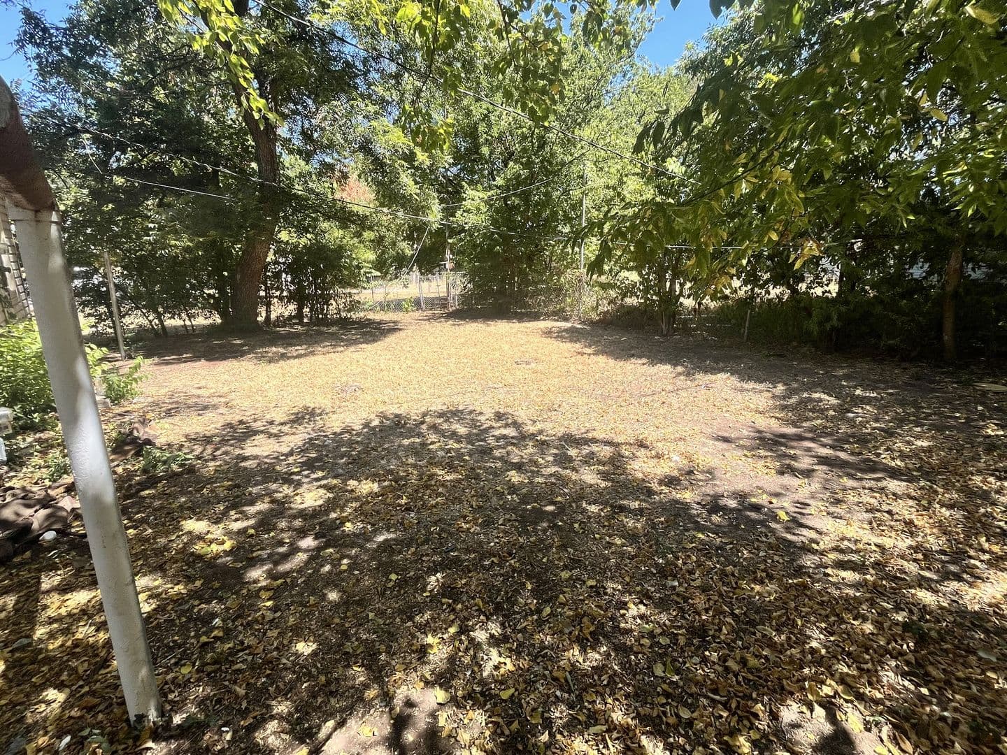 Lawton House: 910 1/2 SW 7th St.