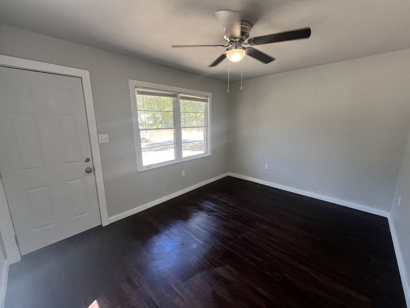 Lawton House: 910 1/2 SW 7th St.