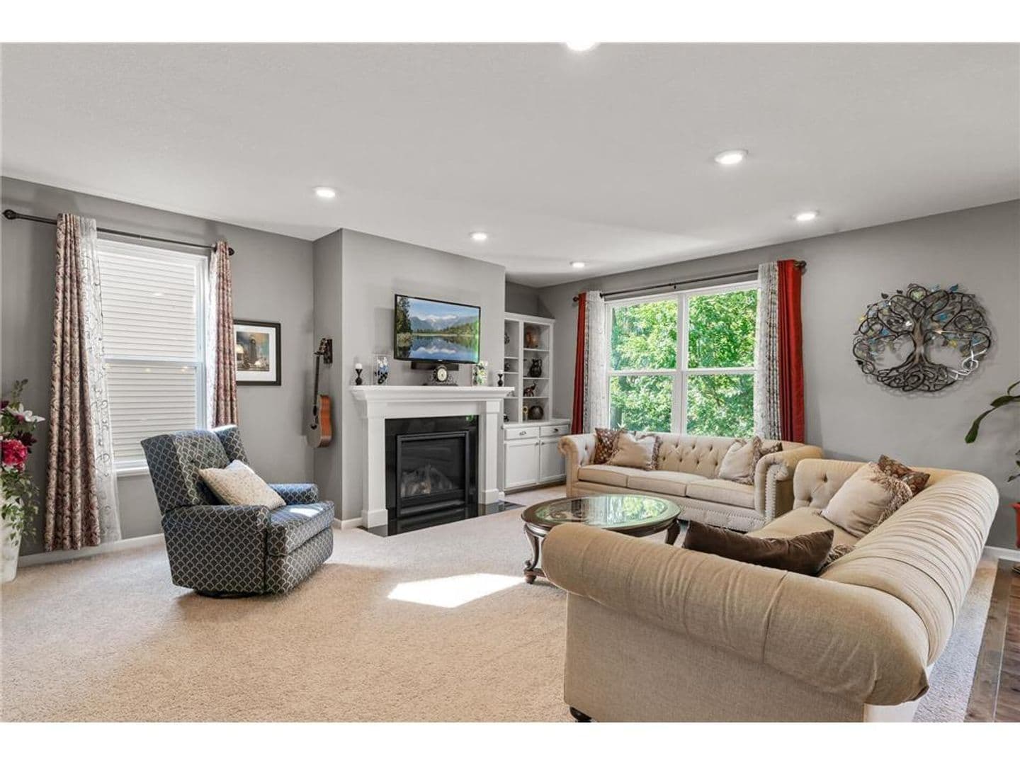 Plymouth House: 16540 61st Avenue N