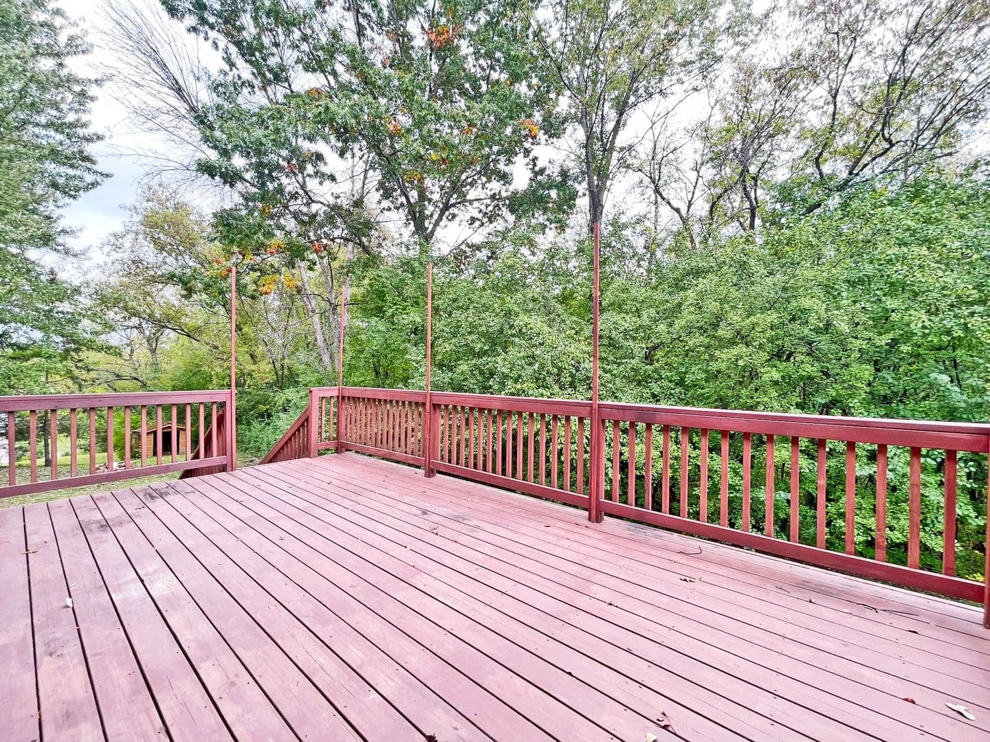 Plymouth House: 5743 Juneau Lane N