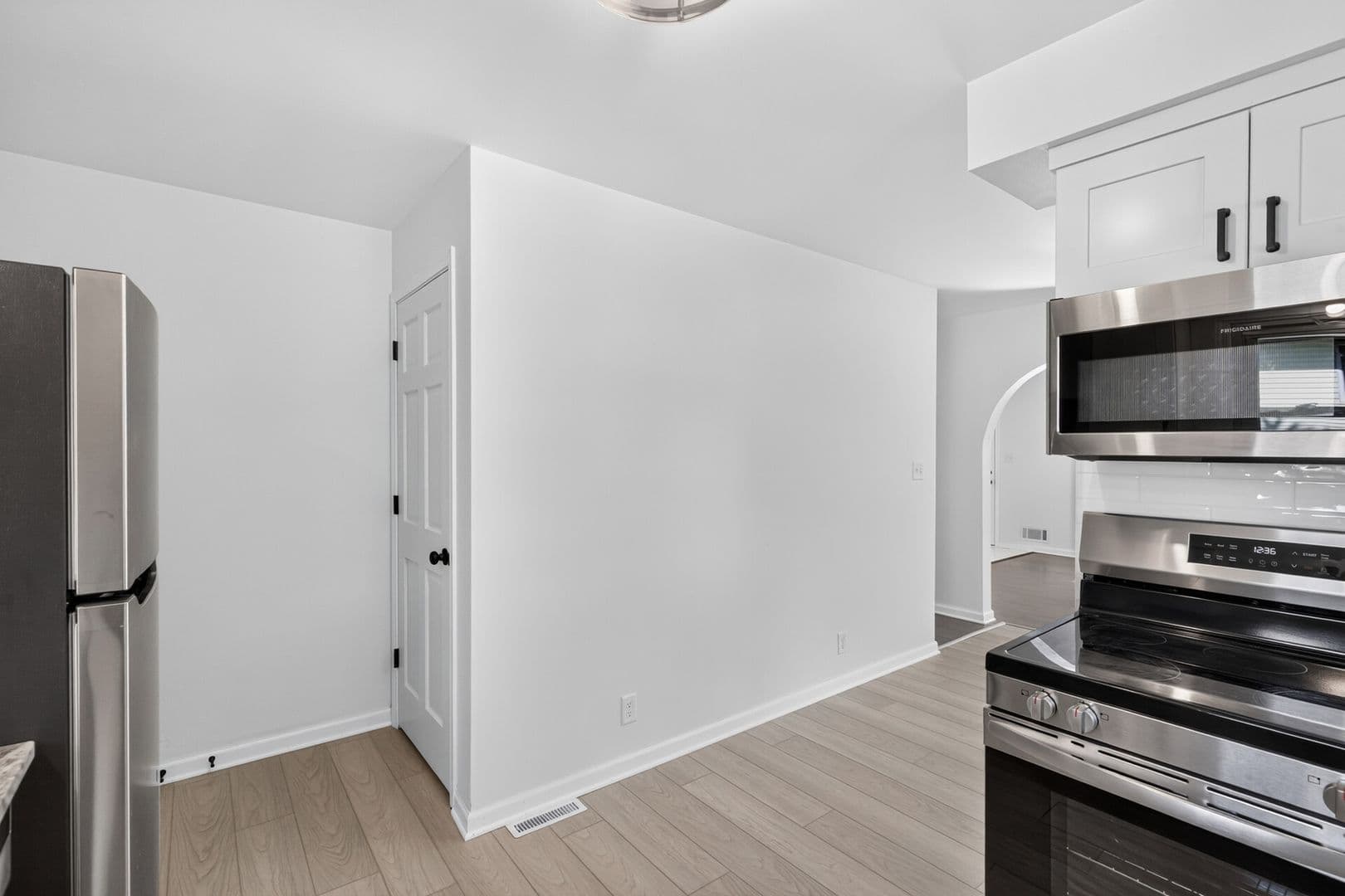 Inver Grove Heights House: 1875 46th St E