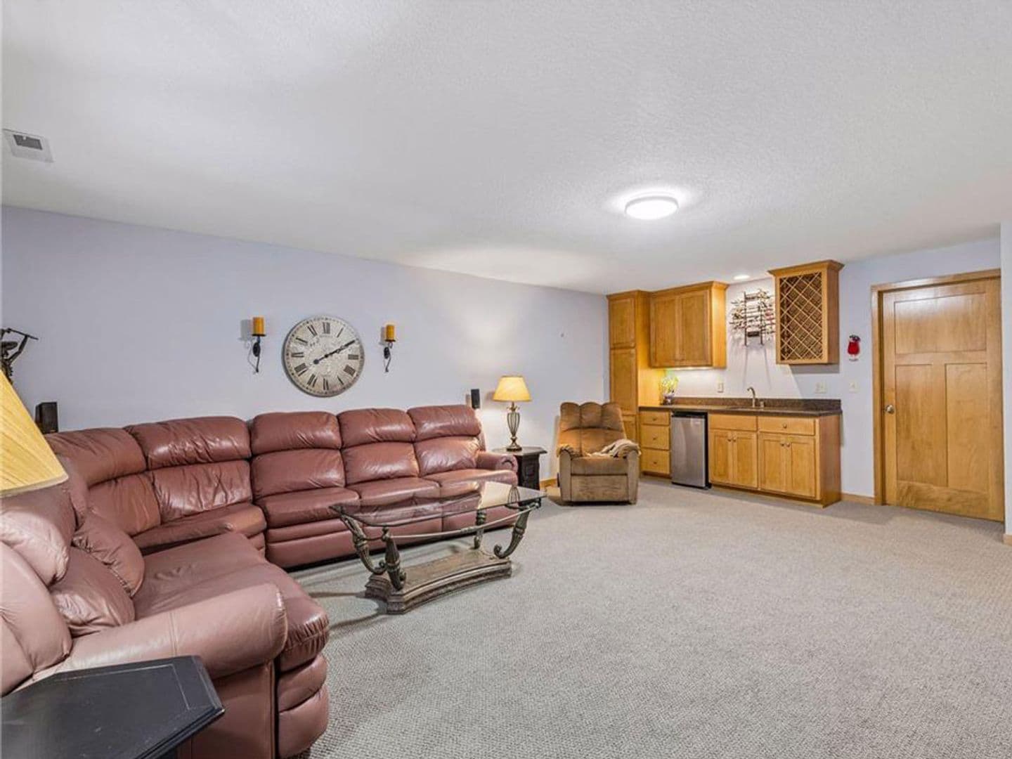 Oakdale Townhome: 1354 Holly Ave