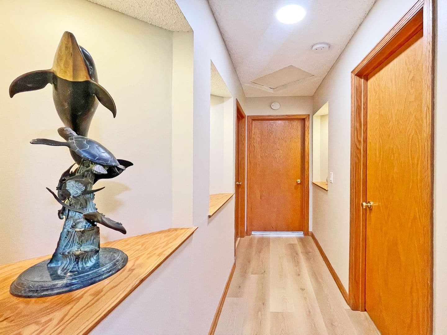 Rosemount House: 15711 Crocus Avenue