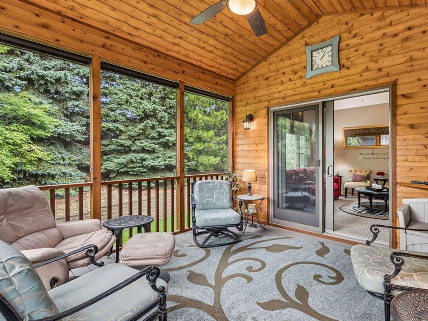 Oakdale Townhome: 1354 Holly Ave