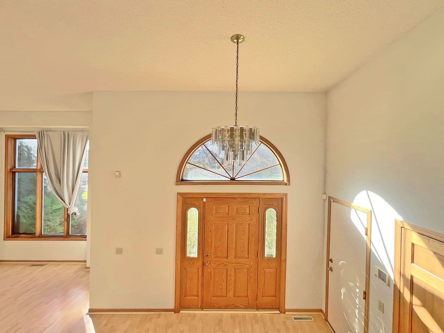 Woodbury House: 10066 Fox Run Cove