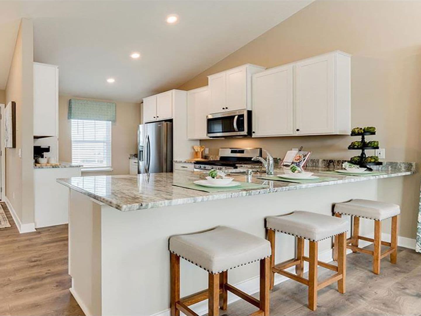 Rosemount House: 1381 136th St W