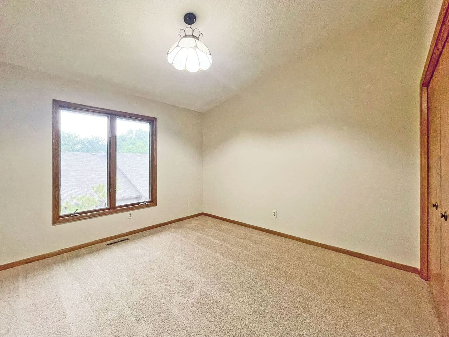 Burnsville Townhome: 13329 Morgan Ave S