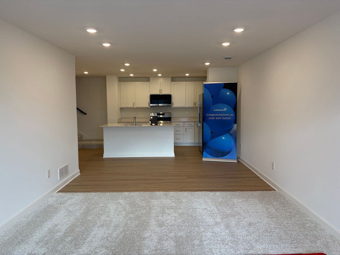 Woodbury Townhome: 5349 Long Point Pass