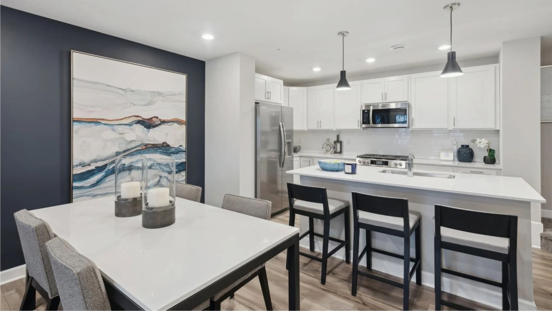 Rosemount Townhome: 15022 Adare Way