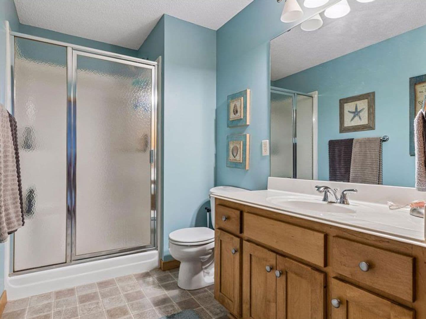 Oakdale Townhome: 1354 Holly Ave