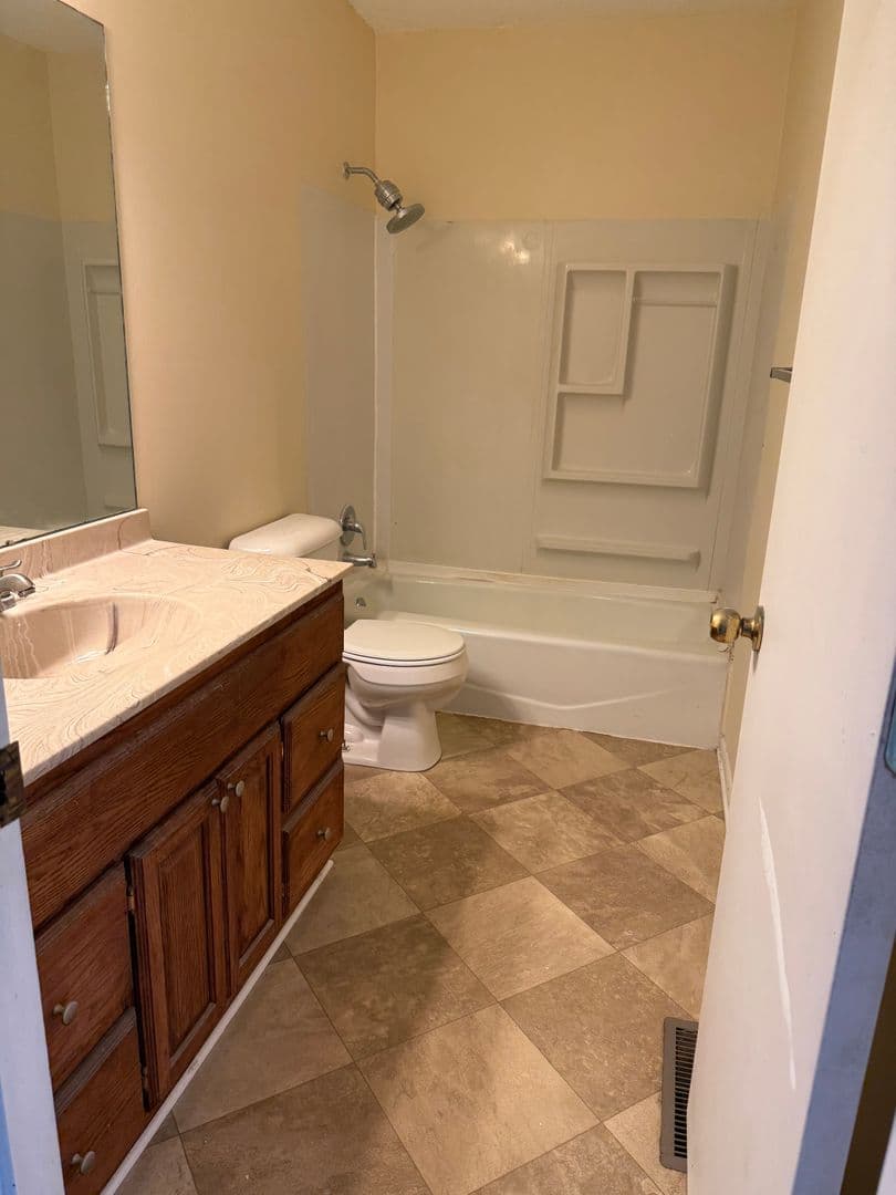 Apple Valley Townhome: 8295-8301 144th St. W.