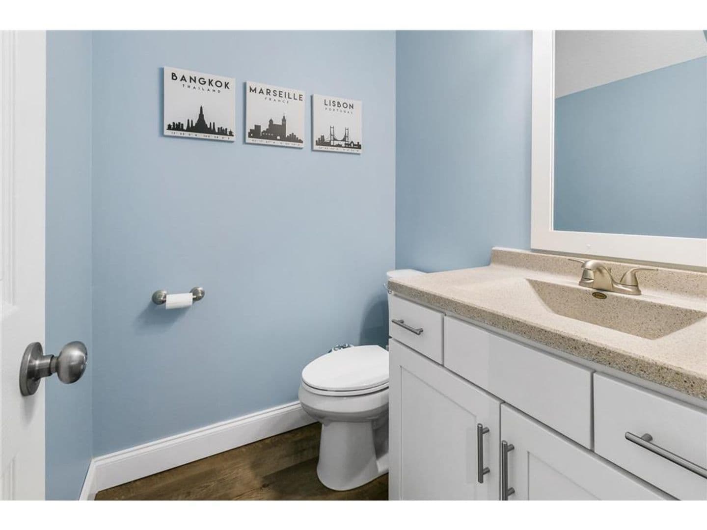 Apple Valley Townhome: 7184 155th St W