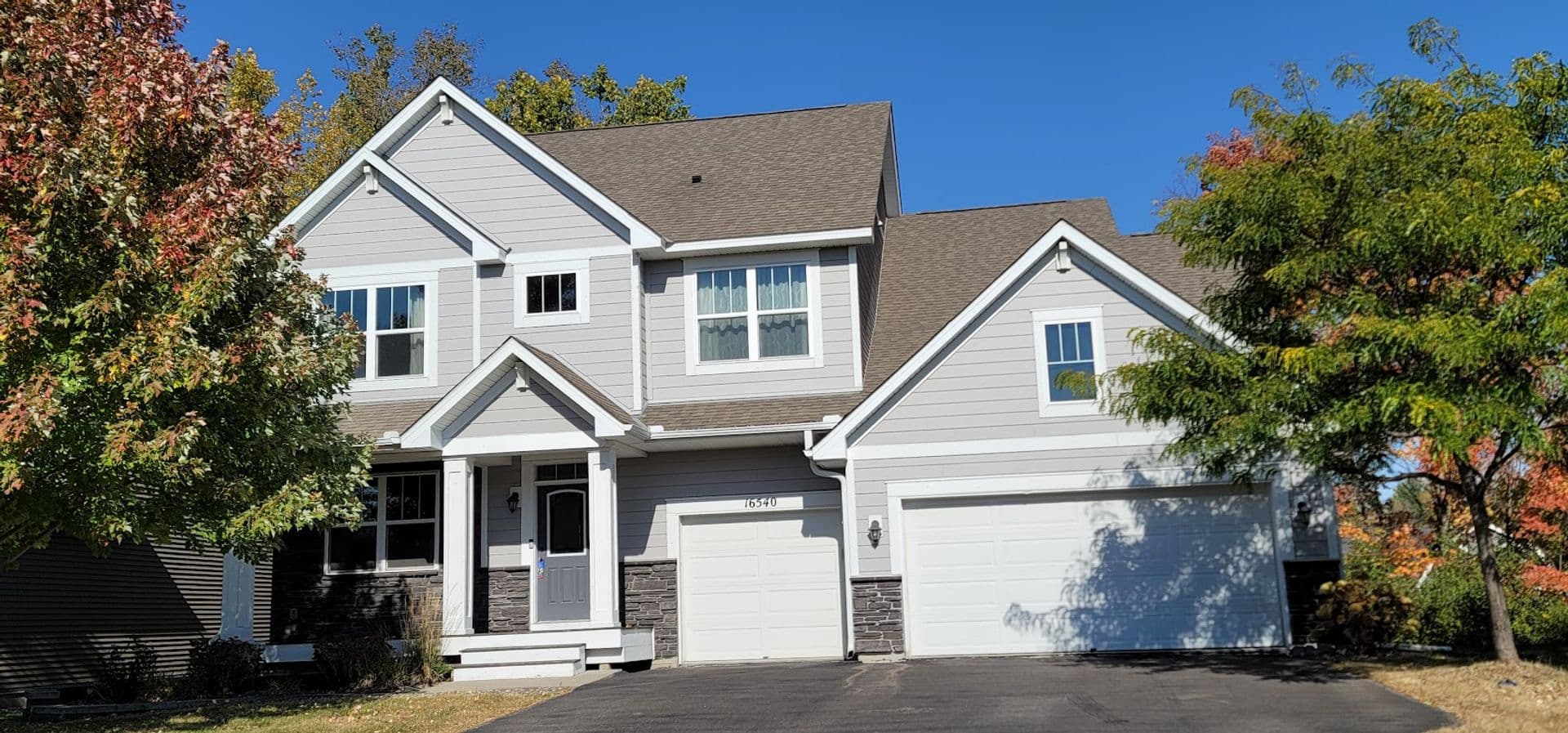 Plymouth House: 16540 61st Avenue N