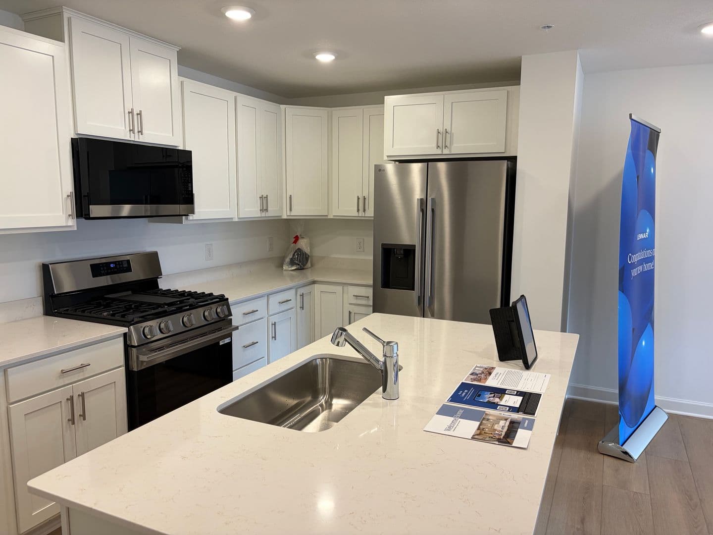 Woodbury Townhome: 5349 Long Point Pass