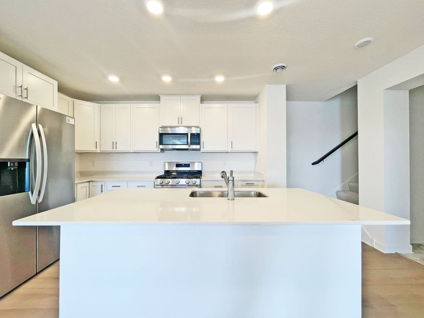 Rosemount Townhome: 15022 Adare Way
