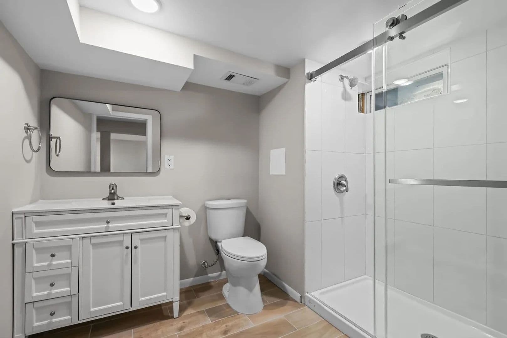 Maple Grove House: 9480 Revere Lane N