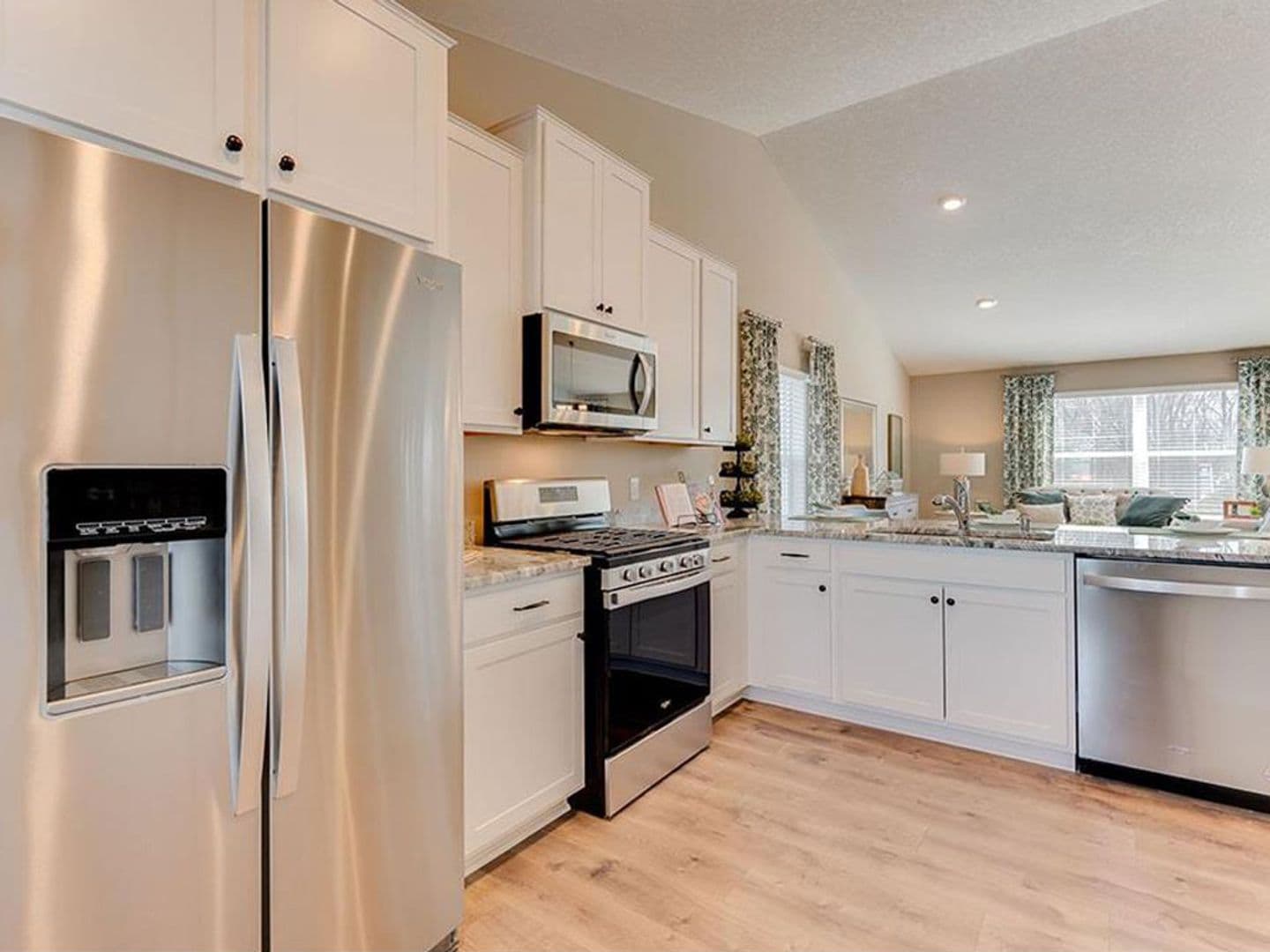 Rosemount House: 1381 136th St W