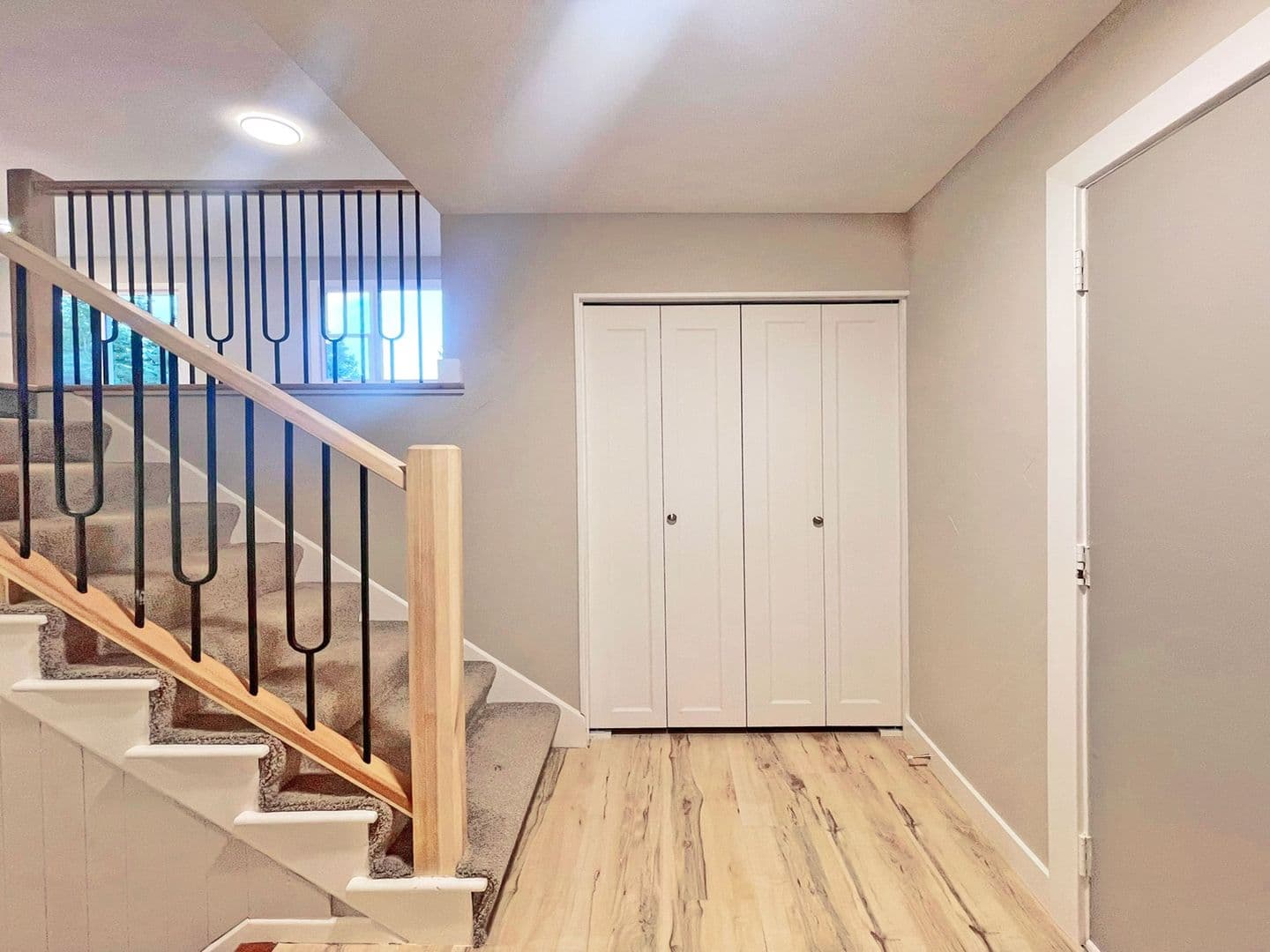 Apple Valley House: 15828 Harwell Avenue